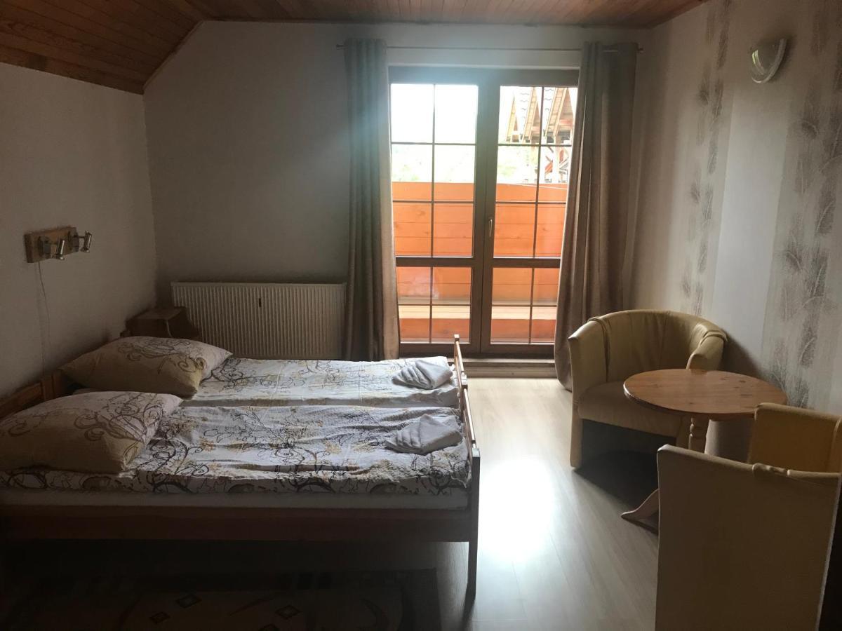 Pensjonat Janus Hotel Ruciane-Nida Kültér fotó